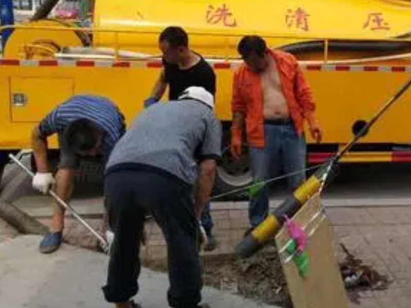 奉化市环卫所抽粪