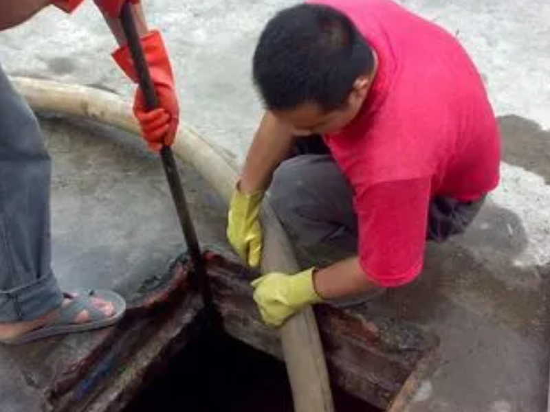 奉化裘村专业化粪池清理 专通下水道 高压清洗管道